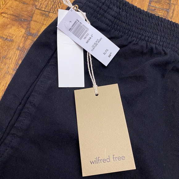 NEW Wilfred Free Black Shorts - Picture 6 of 11